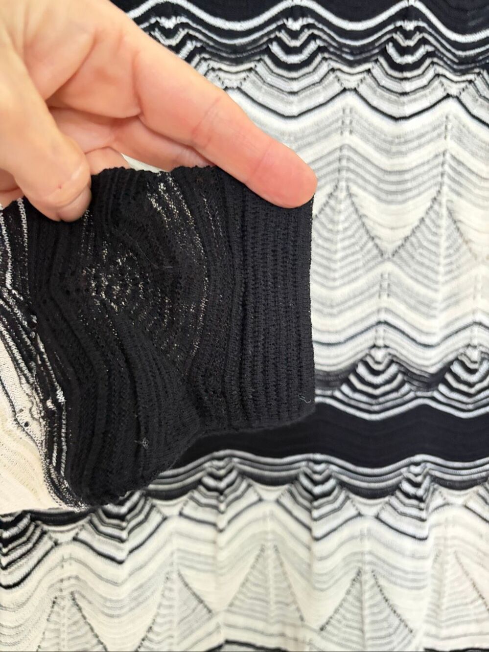 M Missoni Black Cream Signature Wave Knit Long Sleeve Sweater Dress IT 44 - Picture 8 of 12